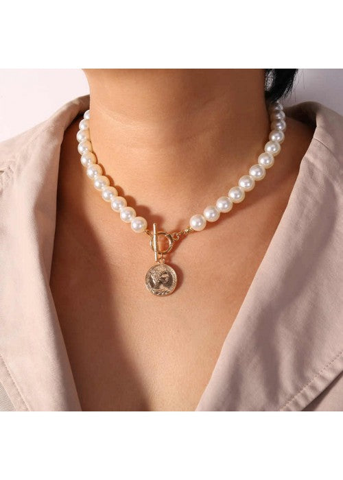 Plushy Pearl Gold Plated Necklace Women/Girls