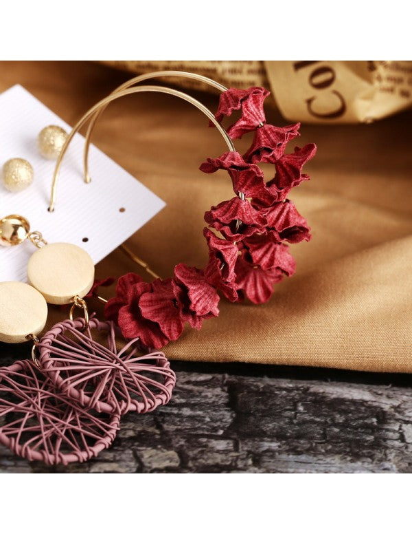 Wonderful Pearl & AD Multi Designs Gold Plated 7 Pair of Earrings For Women/Girls