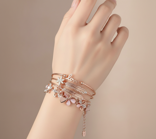 Love & Leaf Charm Bracelet