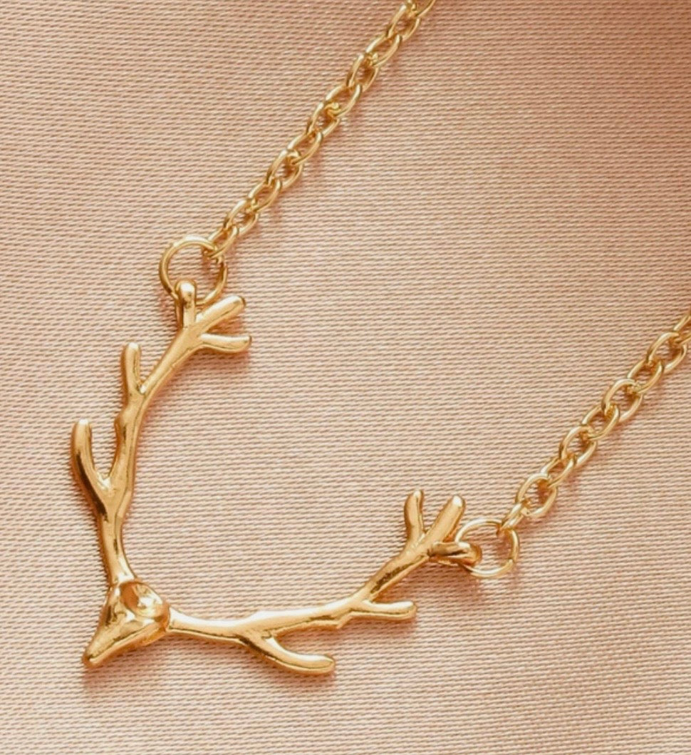 Pretty Deer Face & Horns Yellow Golden Women's Necklaces